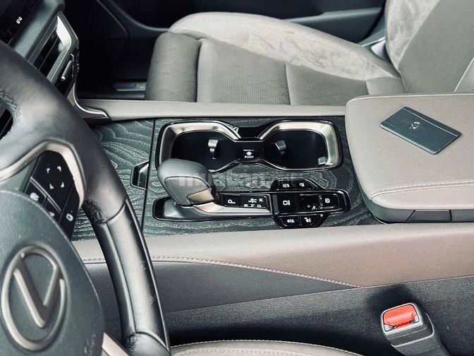 🐦‍🔥 LEXUS RX 350 "LUXURY"  • Odo : 5.555 kilomet • Sản xuất 09.2023