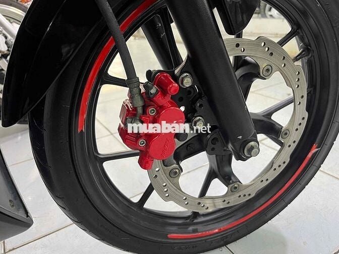 Motor dáng sport -  suzuki GSX150ccR