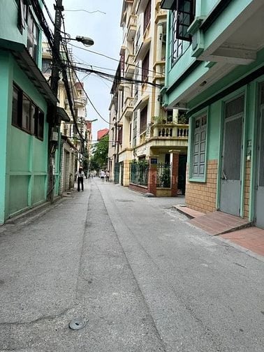 Bán gấp ngay nhà phố Cầu Giấy, phân lô ô tô đỗ, lô góc MT 8m, giá nhỉn