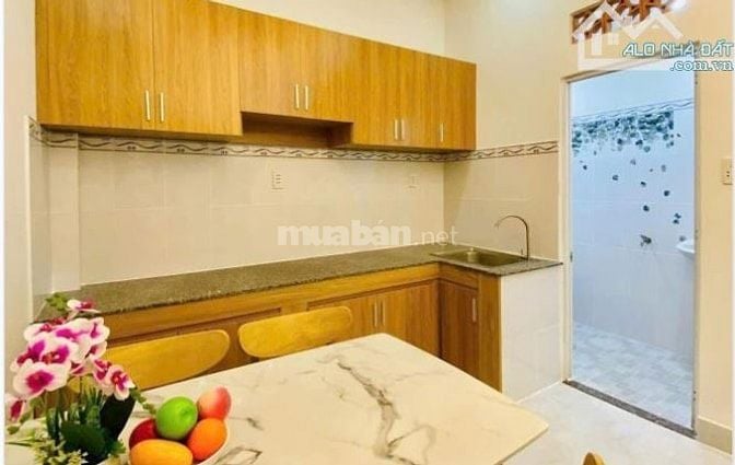 Chính chủ cần Bàn GẤP Nhà Dương Quảng Hàm P5 Gò Vấp, 56m2 / 2 tỷ 600. 