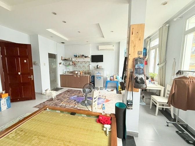 CHDV 7lầu mặt tiền Bạch Đằng ngang 6m DTS 434m2 14PN TN 100tr 37.8 tỷ.