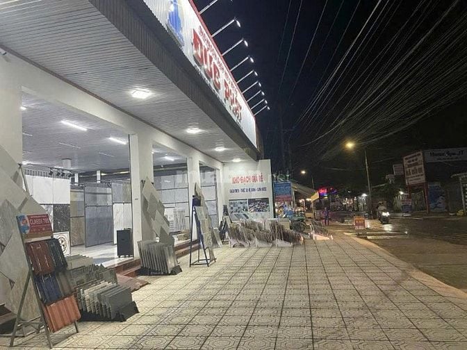 Chính Chủ Bán Gấp Showroom 2 Mặt Tiền Đường Trảng Bom, Gần KCN Bàu Xéo