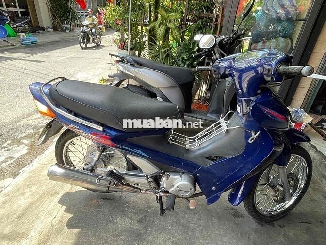 Xe future một
