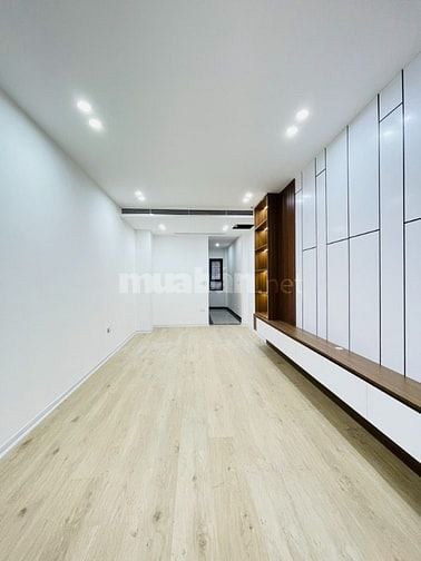 ĐẶNG TIẾN ĐÔNG - Ô TÔ TRÁNH - 7 TẦNG - THANG MÁY