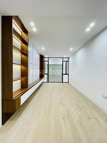 ĐẶNG TIẾN ĐÔNG - Ô TÔ TRÁNH - 7 TẦNG - THANG MÁY