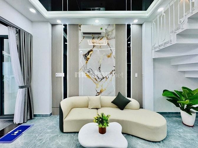 BÁN NHÀ GẤP NHÀ PHẠM VĂN HAI P5 TÂN BÌNH GIÁ 2TỶ370 DT 48M2