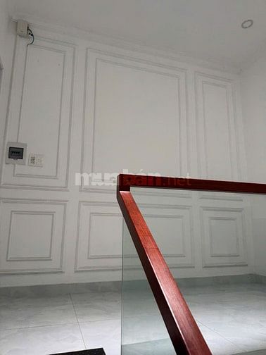 Chính chủ ngộp bank cần bán gấp nhà hẻm 6m Văn Cao [ 4m x 20m] 3 lầu