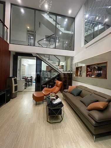 bán nhà lầu + 4 phòng trọ mặt tiền nhựa trung mỹ tây q12