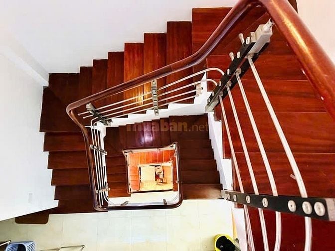 SIÊU TIỆN ÍCH ! Nhà Trường Chinh, 40m2 5 tầng, ngõ thông, lô góc 