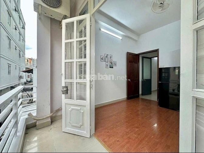 Sang nhượng căn nhà địa chỉ Huỳnh Mẫn Đạt, P.7, Q.5 - SHR nhà 50m2