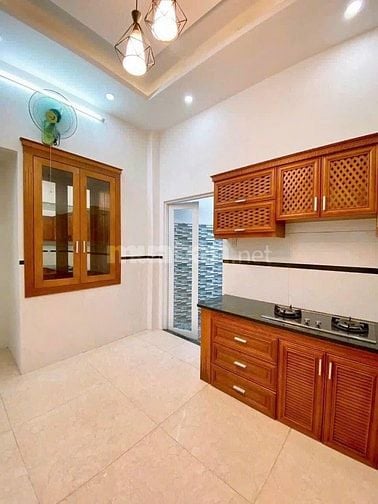 Hàng hiếm- nhà Nguyễn Thời Trung,P6,Quận 5,Dt 54.5m2, 2Lầu,SHR,2tỷ570