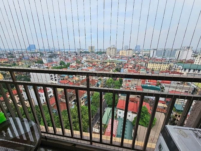 Chủ nhà cho thuê căn góc 105m2 3PN 2VS đủ đồ quận Ba Đình