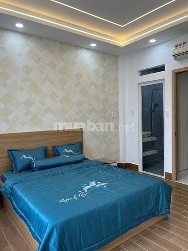 Bán gấp nhà ở đường Nguyễn Thị Huỳnh, phường 8, quận Phú Nhuận, giá 3 