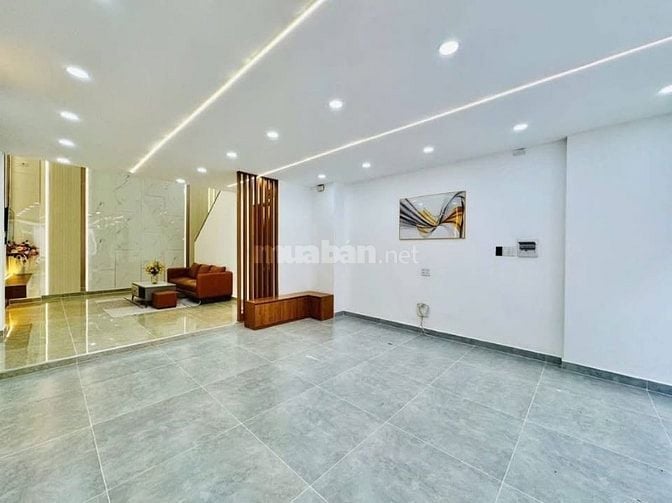 Đi nước ngoài định cư bán gấp nhà ở đường Nguyễn Đình Chiểu, phường 4,