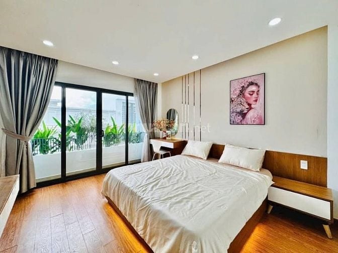 Đi nước ngoài định cư bán gấp nhà ở đường Nguyễn Đình Chiểu, phường 4,