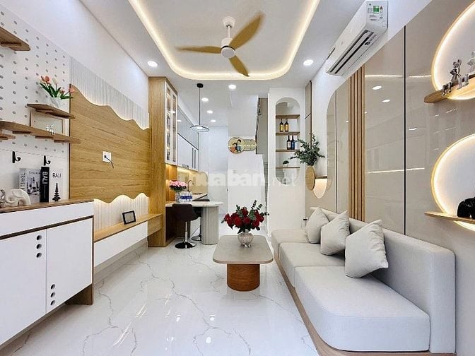 KẸT TIỀN BÁN GẤP NHÀ Đ NGUYỄN TRƯỜNG TỘ, PHÚ NHUẬN,GẦN CHỢ PHÚ NHUẬN
