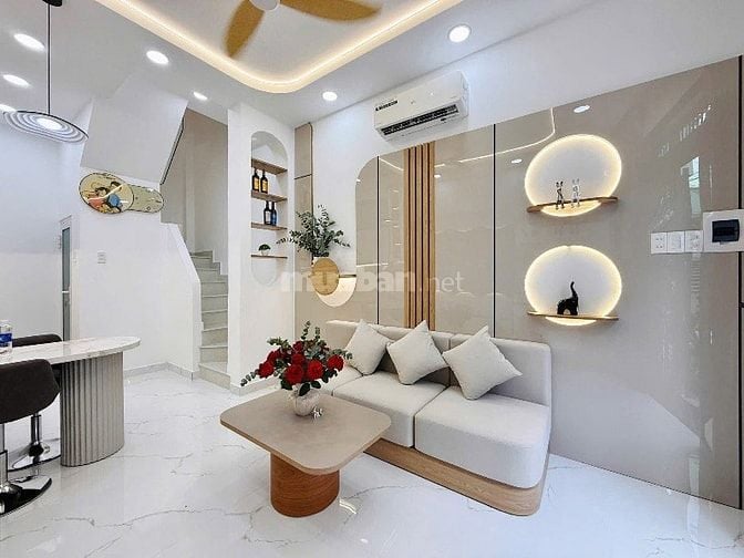 KẸT TIỀN BÁN GẤP NHÀ Đ NGUYỄN TRƯỜNG TỘ, PHÚ NHUẬN,GẦN CHỢ PHÚ NHUẬN