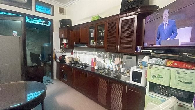 Chính chủ bán nhà tại liền kề Văn Quán ngay gần hồ gần chân chung cư