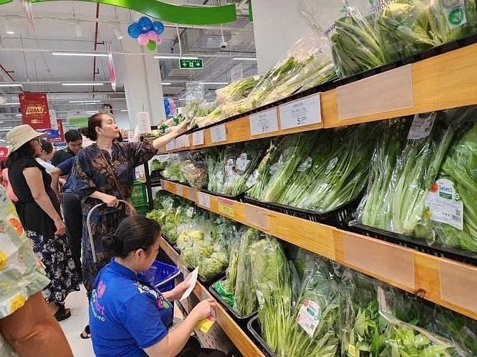 Bổ Sung Người Trung Tuổi/ Sinh Viên Làm Tạp Vụ, Bán Hàng, Giao Hàng