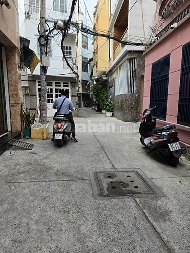Quận 10 nhà 5 tầng mới full nội thất cho thuê gần 20t/thg chỉ nhỉnh 7T
