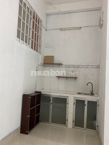 CHO THUÊ PHÒNG SẠCH ĐẸP TRONG BIỆT THỰ RỘNG RÃI ĐƯỜNG 1 P.BÌNH AN, Q.