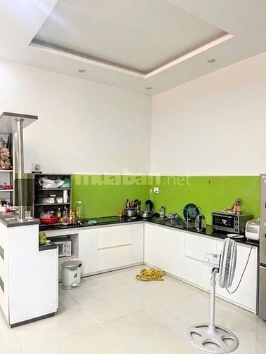Bán nhà kiệt Ôtô gần UB quận Ngũ Hành Sơn (103m2 – Giá 3,9tỷ)