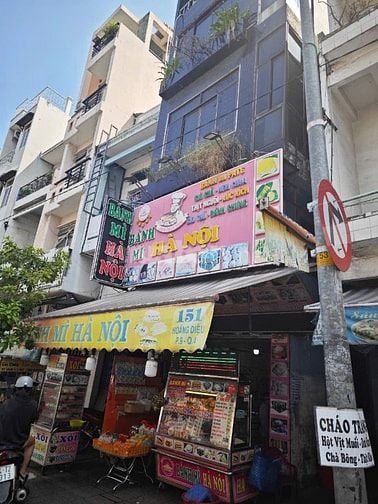 Bán gấp MT VIP 151 Hoàng Diệu P9 Q4