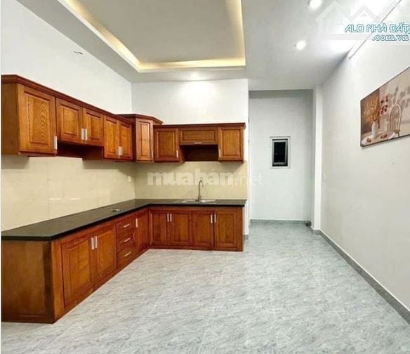  Cô Vân kẹt tiền Bán Nhà Đường Tân Canh, P1, Tân Bình – Giá 2.8 tỷ 