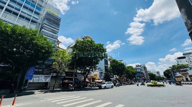 MT PHAN XÍCH LONG (6,7x24m) - NHÀ 2 LẦU HẺM HÔNG. GIÁ 80 TRIỆU 