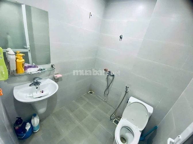 VỊ TRÍ QUÁ HIẾM ! Bán nhà Khương Thượng, 39m2x5t , ngõ thông, lô góc