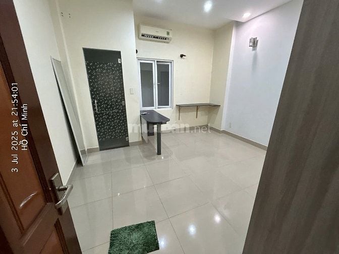 Cho thuê nhà 5PN, 5 WC - diện tích sử dụng 240m2