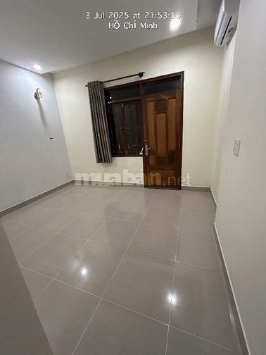 Cho thuê nhà 5PN, 5 WC - diện tích sử dụng 240m2