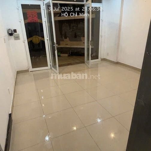 Cho thuê nhà 5PN, 5 WC - diện tích sử dụng 240m2