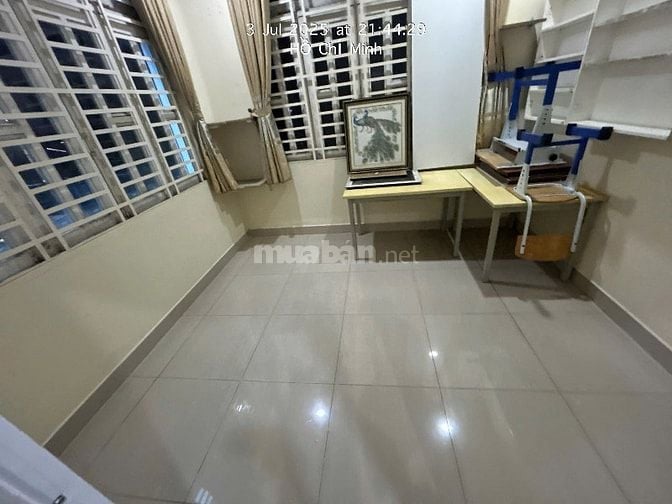 Cho thuê nhà 5PN, 5 WC - diện tích sử dụng 240m2