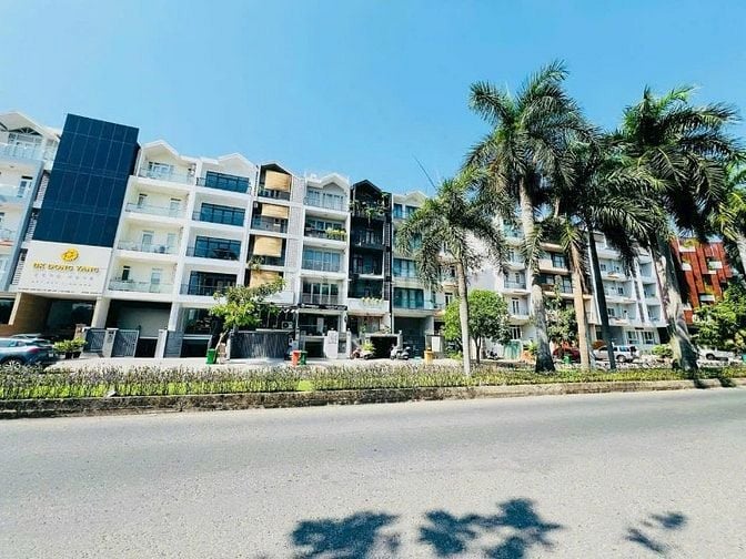 Toà nhà hợp khối đường Hoàng Trọng Mậu Himlam  giá 140 tỷ thương lượng