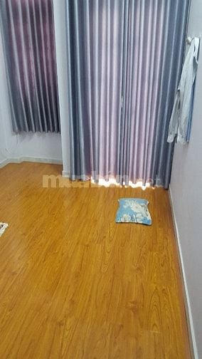 Cho thuê nhà lầu nguyên căn đường Tỉnh lộ 10, Quận Bình Tân 7TR/THÁNG