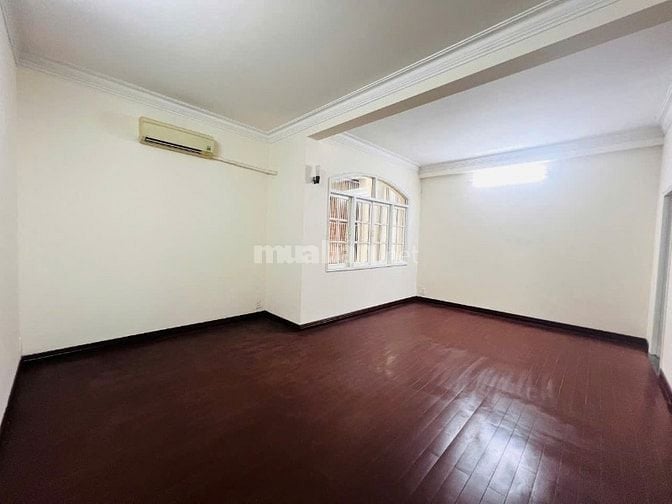 Cho thuê nhà nguyên căn Hoàng Dư Khương, Quận 10 - DT 10x17 mét