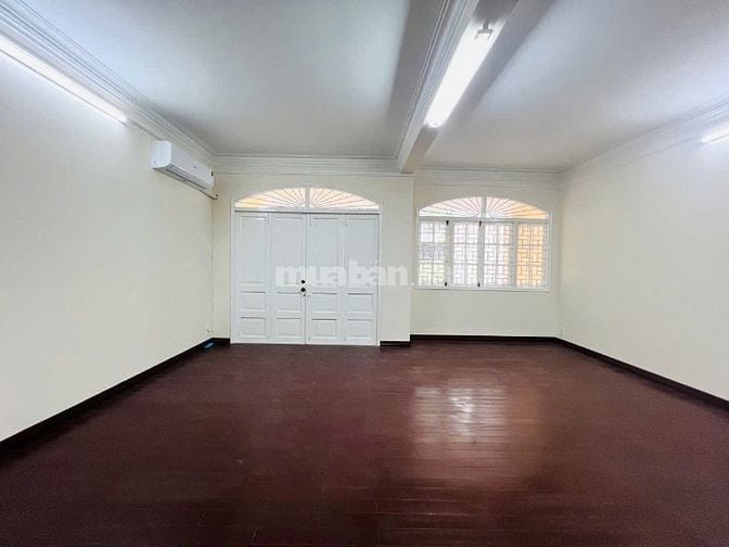 Cho thuê nhà nguyên căn Hoàng Dư Khương, Quận 10 - DT 10x17 mét