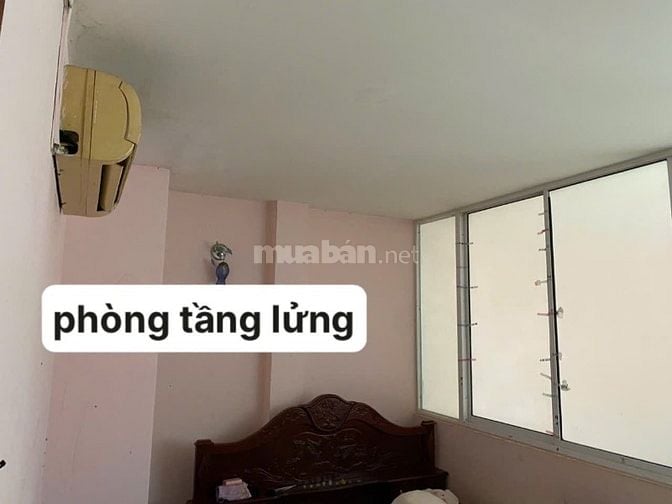 Nhà nguyên căn 3pn 3wc hẻm kế bên UEF, Hồng Bàng