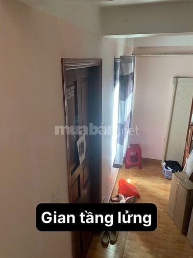 Nhà nguyên căn 3pn 3wc hẻm kế bên UEF, Hồng Bàng