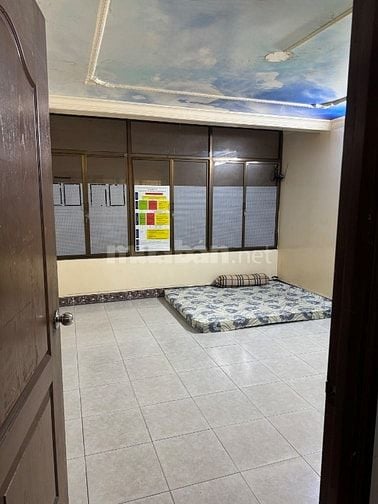 Phòng trọ nhà đúc đường 16m Q5