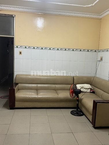Phòng trọ nhà đúc đường 16m Q5