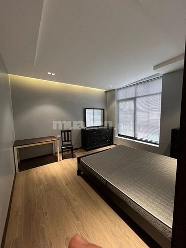 BÁN NHÀ TỨ LIÊN - TÂY HỒ 70m² x 5 TẦNG, MT 4,5 m², THANG MÁY
