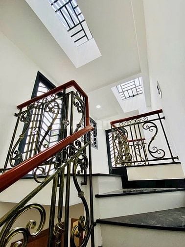 Bán gấp nhà ở đường Hoà Bình, phường Bình Thọ, Thủ Đức, giá 2 tỷ 750 t