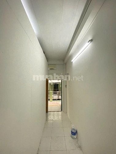 Cho thuê nhà hẻm 3m(BG) Nguyễn Đình Chiểu, P.5, Q.3 giá 12tr