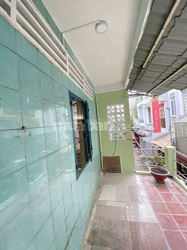 Cho thuê nhà hẻm 3m(BG) Nguyễn Đình Chiểu, P.5, Q.3 giá 12tr
