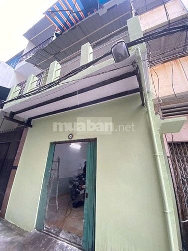 Cho thuê nhà hẻm 3m(BG) Nguyễn Đình Chiểu, P.5, Q.3 giá 12tr