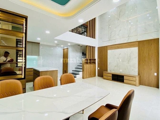 Bán gấp nhà ở đường Hoà Bình, phường Bình Thọ, Thủ Đức, giá 2 tỷ 750 t