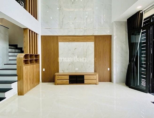 Bán gấp nhà ở đường Hoà Bình, phường Bình Thọ, Thủ Đức, giá 2 tỷ 750 t