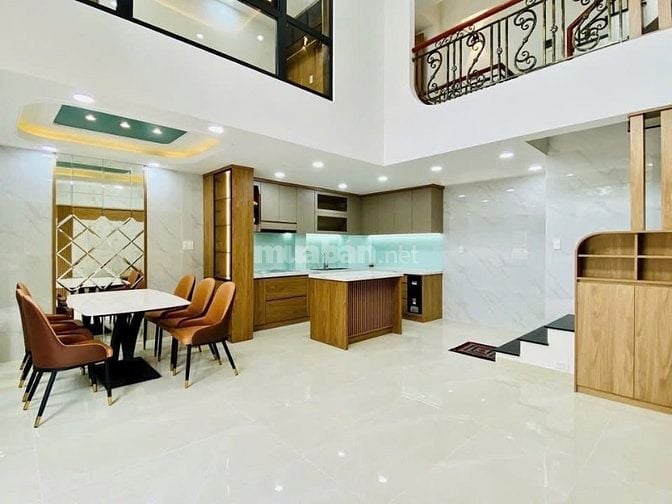 Bán gấp nhà ở đường Hoà Bình, phường Bình Thọ, Thủ Đức, giá 2 tỷ 750 t